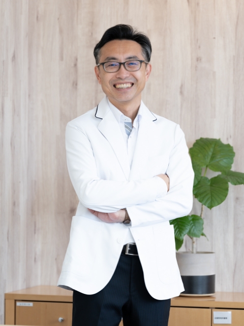 株式会社ヒガシファルマ　代表取締役社長　東　誠司